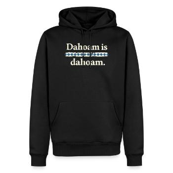 Dahoam is dahoam – Bayerischer Heimat Spruch - Männer Premium Bio Hoodie - Schwarz - Vorne - Nico (187cm)