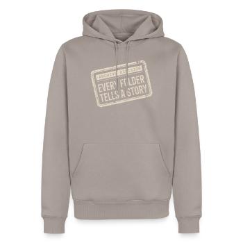 Jeder Ordner erzählt eine Geschichte - Männer Premium Bio Hoodie - Taupe - Vorne - Nico (187cm)