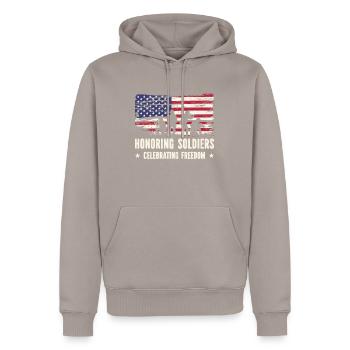 USA Independence Military Heroes Soldier Freedom - Men’s Premium Organic Hoodie - taupe - Front - Nico (187cm)