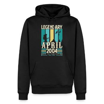 April 2004 Jubiläumsgeschenk, Jahrgang April 2004 - Männer Premium Bio Hoodie - Schwarz - Vorne - Nico (187cm)