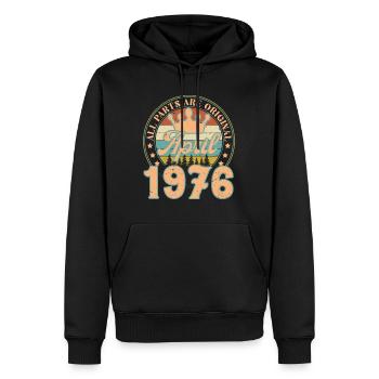 April 1976. April 1976 Geburtstagsgeschenk April - Männer Premium Bio Hoodie - Schwarz - Vorne - Nico (187cm)