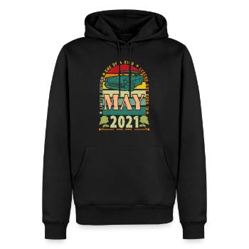 Mai 2021, Mai 2021, Mai 2021 Geburtstagsgeschenk. - Männer Premium Bio Hoodie - Schwarz - Vorne - Nico (187cm)