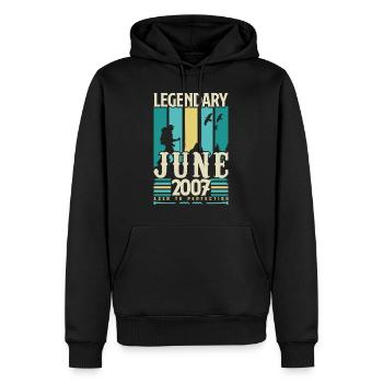 Juni 2007 Geburtstagsgeschenk, Jahrgang Juni 2007. - Männer Premium Bio Hoodie - Schwarz - Vorne - Nico (187cm)