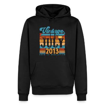 Juli 2013, Juli 2013 Geburtstagsgeschenk. - Männer Premium Bio Hoodie - Schwarz - Vorne - Nico (187cm)