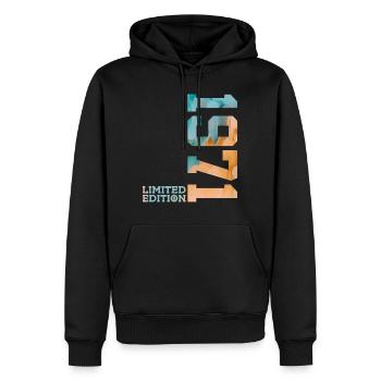 55E ANNIVERSAIRE ÉDITION LIMITÉE 1971 - Sweat à capuche Premium bio Homme - noir - Devant - Nico (187cm)