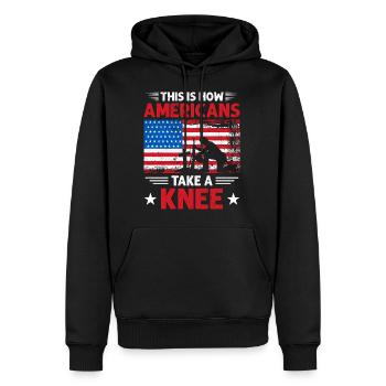 So gehen die Amerikaner am 4. Juli in die Knie - Männer Premium Bio Hoodie - Schwarz - Vorne - Nico (187cm)