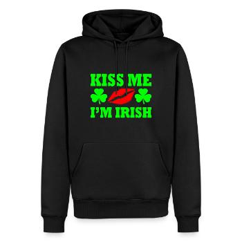 Kiss me im irish - Männer Premium Bio Hoodie - Schwarz - Vorne - Nico (187cm)
