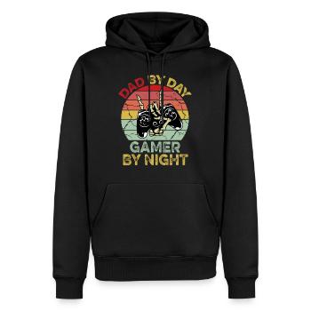 Papa bei Tag Spieler bei Nacht - Männer Premium Bio Hoodie - Schwarz - Vorne - Nico (187cm)