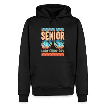 Senior Last First Day 2023 Shirt, Ende der Klasse - Männer Premium Bio Hoodie - Schwarz - Vorne - Nico (187cm)