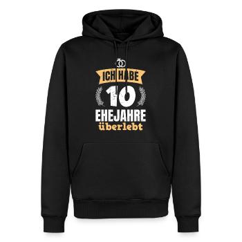 10 Ehejahre überlebt 10. Hochzeitstag - Männer Premium Bio Hoodie - Schwarz - Vorne - Nico (187cm)
