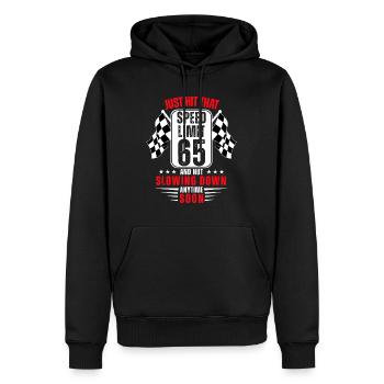 65. Geburtstag Tempolimit-Schild 65 Jahre alt Lustig - Männer Premium Bio Hoodie - Schwarz - Vorne - Nico (187cm)