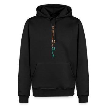 Fotografengeschenk für Fotografie-Liebhaber Blende C - Männer Premium Bio Hoodie - Schwarz - Vorne - Nico (187cm)