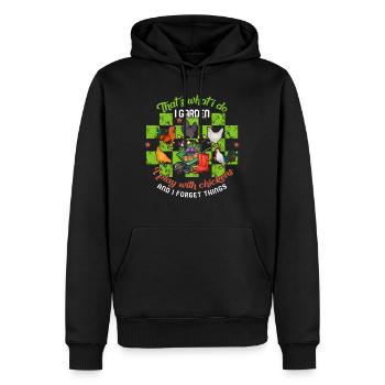 Ich gärtnere, ich spiele mit Hühnern und vergesse Dinge - Männer Premium Bio Hoodie - Schwarz - Vorne - Nico (187cm)