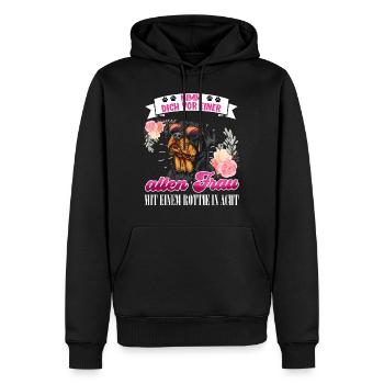 Rottie NIMM DICH VOR ALTER FRAU MIT ROTTIE IN ACHT - Männer Premium Bio Hoodie - Schwarz - Vorne - Nico (187cm)