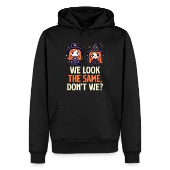 Halloween WE LOOK THE SAME DON'T WE? Halloween - Männer Premium Bio Hoodie - Schwarz - Vorne - Nico (187cm)