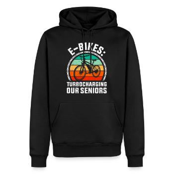 Senioren E-BIKES TURBOCHARGING OUR SENIORS Lustig - Männer Premium Bio Hoodie - Schwarz - Vorne - Nico (187cm)