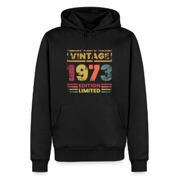 Vintage Limited Edition 50 Years Born in 1973 - Männer Premium Bio Hoodie - Schwarz - Vorne - Nico (187cm)