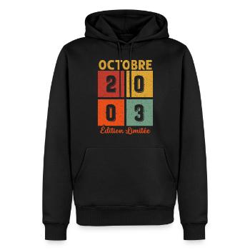 Octobre 2003 Vintage - Sweat à capuche Premium bio Homme - noir - Devant - Nico (187cm)
