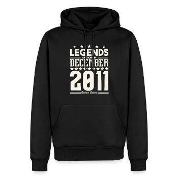 Legenden werden im Dezember 2011 geboren.Geschenkjubiläum - Männer Premium Bio Hoodie - Schwarz - Vorne - Nico (187cm)