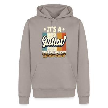 Name Gustav Geschenk Geburtstag Spruch - Männer Premium Bio Hoodie - Taupe - Vorne - Nico (187cm)