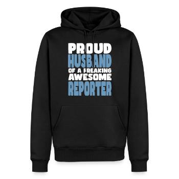 Proud wife of a damn good reporter - Men’s Premium Organic Hoodie - black - Front - Nico (187cm)