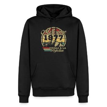 Jahrgang 1977, Jahrgang 1977 Geburtstagsgeschenk - Männer Premium Bio Hoodie - Schwarz - Vorne - Nico (187cm)