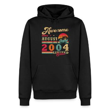 August 2004 Birthday in August 2004 Vintage 2004 - Men’s Premium Organic Hoodie - black - Front - Nico (187cm)