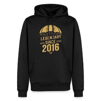 Legendary Since 2016 - Skydiver Birthday Vintage - Men’s Premium Organic Hoodie - black - Front - Nico (187cm)