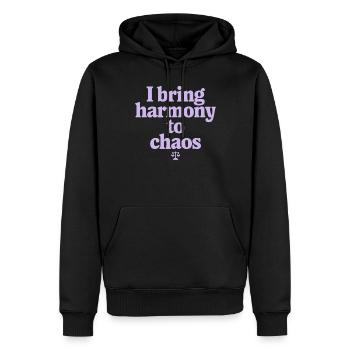 Waage Sternzeichen: Ich Bringe Harmonie Ins Chaos - Männer Premium Bio Hoodie - Schwarz - Vorne - Nico (187cm)