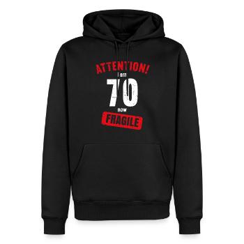 Attention J’ai maintenant 70 Ans Fragile 70 ans - Sweat à capuche Premium bio Homme - noir - Devant - Nico (187cm)