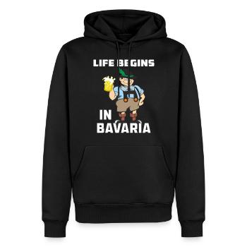 LIFE BEGINS IN BAVARIA - Männer Premium Bio Hoodie - Schwarz - Vorne - Nico (187cm)
