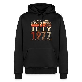 Geboren 1977 Im Juli - Männer Premium Bio Hoodie - Schwarz - Vorne - Nico (187cm)
