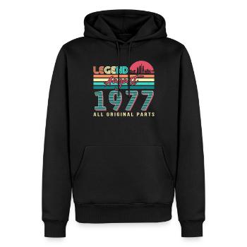 Vintage 1977 August - Männer Premium Bio Hoodie - Schwarz - Vorne - Nico (187cm)