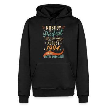 Personne n’est parfait né en août 1994 - Sweat à capuche Premium bio Homme - noir - Devant - Nico (187cm)
