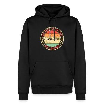 Bernhard Der Mann Der Mythos Die Legende - Männer Premium Bio Hoodie - Schwarz - Vorne - Nico (187cm)