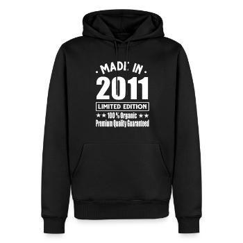 Made in 2011 Vintage Retro Limited Edition - Männer Premium Bio Hoodie - Schwarz - Vorne - Nico (187cm)