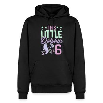 6 years this little dolphin is 6th birthday - Männer Premium Bio Hoodie - Schwarz - Vorne - Nico (187cm)