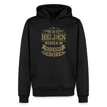 Wahre Helden werden im November geboren - Männer Premium Bio Hoodie - Schwarz - Vorne - Nico (187cm)