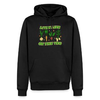 Vegan Veganer Livin Life On The Veg - Männer Premium Bio Hoodie - Schwarz - Vorne - Nico (187cm)