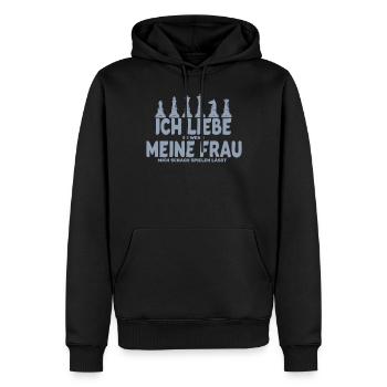 Ich liebe es wenn meine Frau mich Schach spielen - Männer Premium Bio Hoodie - Schwarz - Vorne - Nico (187cm)