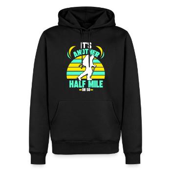 Es Ist Noch Eine Halbe Meile Oder So Wanderung - Männer Premium Bio Hoodie - Schwarz - Vorne - Nico (187cm)