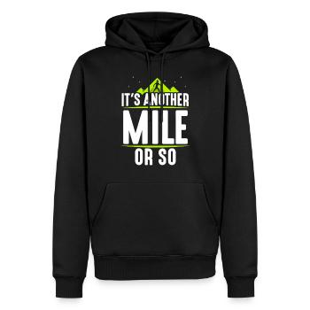 Eine Weitere Meile Oder So Halbe Meile Wanderung - Männer Premium Bio Hoodie - Schwarz - Vorne - Nico (187cm)