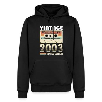 20. Geburtstag Jahrgang 2003 Vintage 2003 - Männer Premium Bio Hoodie - Schwarz - Vorne - Nico (187cm)