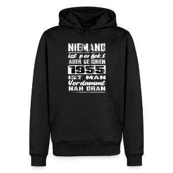 Niemand Is Perfekt Aber geboren 1955 Geburtstag - Männer Premium Bio Hoodie - Schwarz - Vorne - Nico (187cm)
