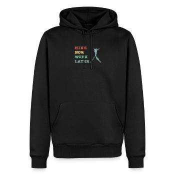 Hike now work later - Männer Premium Bio Hoodie - Schwarz - Vorne - Nico (187cm)