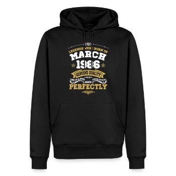 Vintage Aged To Perfection March 1986 - Männer Premium Bio Hoodie - Schwarz - Vorne - Nico (187cm)