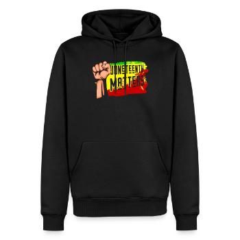 Juneteenth Matters African American 1865 Black - Männer Premium Bio Hoodie - Schwarz - Vorne - Nico (187cm)
