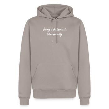 Pilates - Beweg dich bewusst, lebe lebendig - Männer Premium Bio Hoodie - Taupe - Vorne - Nico (187cm)