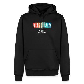 Legende seit 2005 - Männer Premium Bio Hoodie - Schwarz - Vorne - Nico (187cm)
