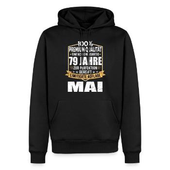 79. Geburtstag Mai Jahrgang 1944 Vintage - Männer Premium Bio Hoodie - Schwarz - Vorne - Nico (187cm)
